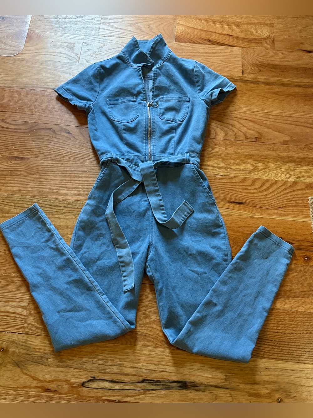 Short-Sleeve Belted Denim Jumpsuit — Blue